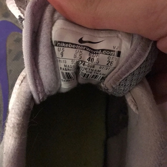 Nike sneakers - Picture 5 of 5